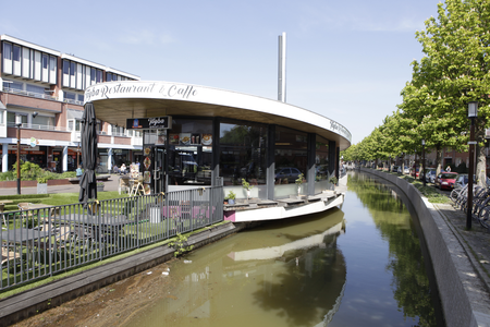 903084 Gezicht op het restaurant Tayba (Hondsrug 32) in het winkelcentrum Lunetten te Utrecht.